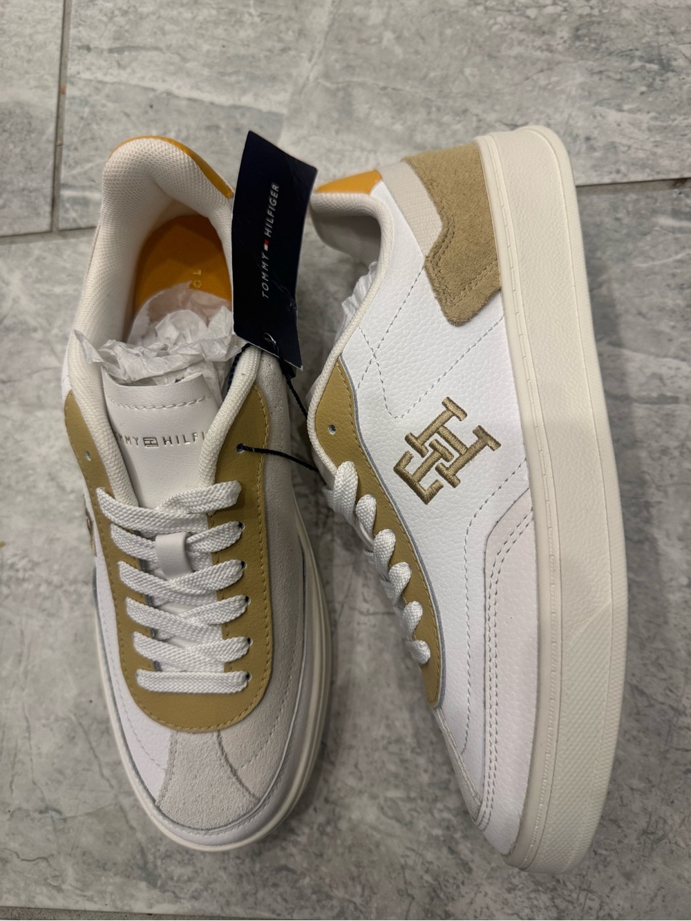 New womens Tommy Hilfiger Sz 6.5 White and Tan Low-Top Sneakers